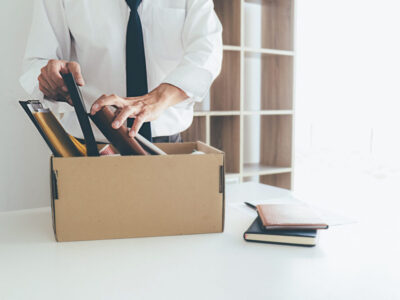 employee packing desk